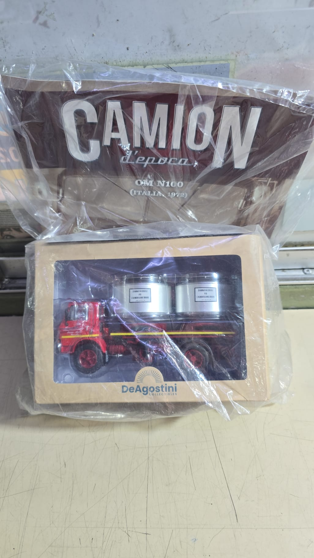 Camion d'epoca n 83 OM N100 Epoca Italia 1973 scala 1:43