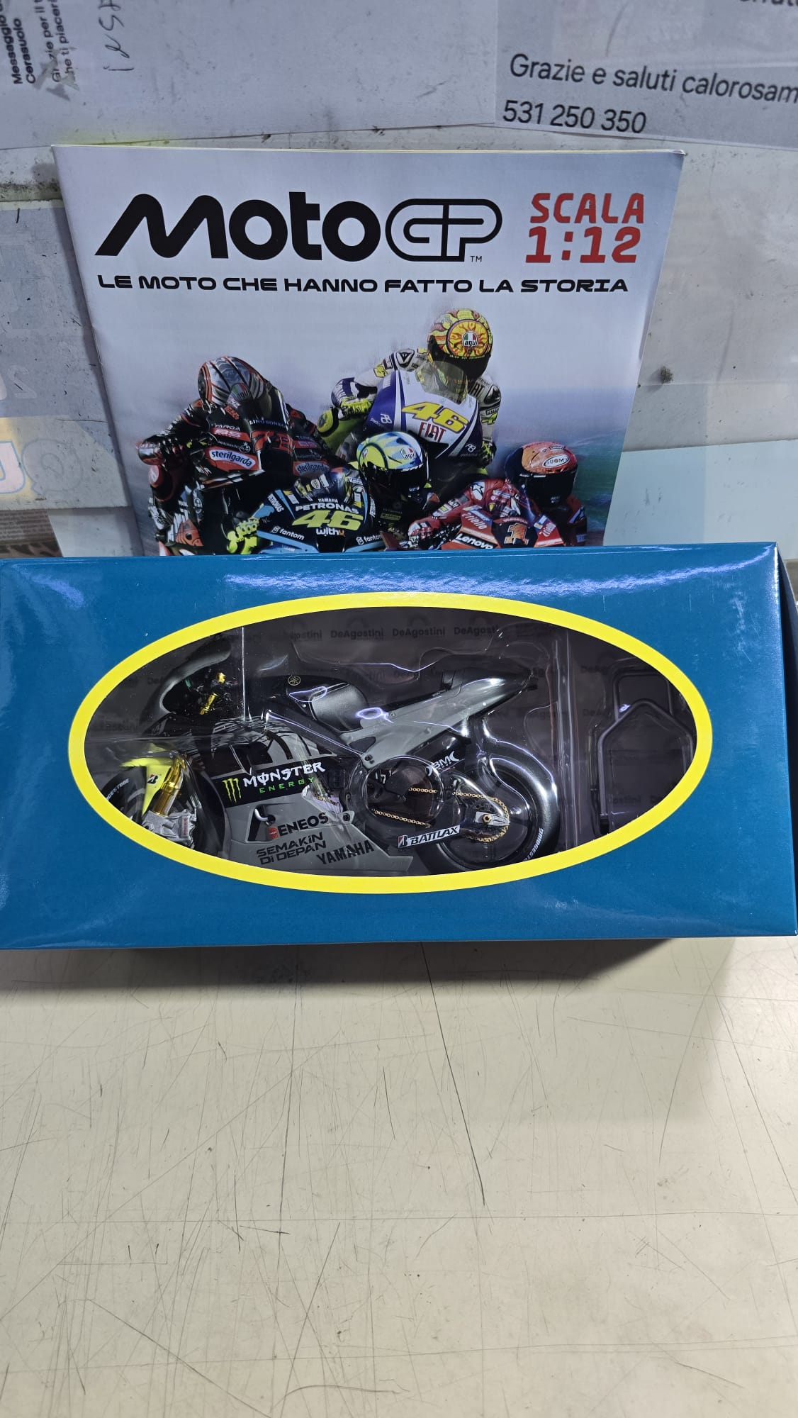 MotoGP Yamaha Moto 1:12 metallo modellino collezione